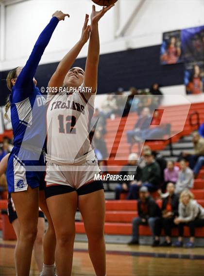 Thumbnail 1 in Quincy vs. Orland photogallery.