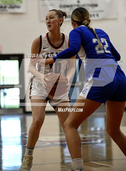 Thumbnail 3 in Quincy vs. Orland photogallery.