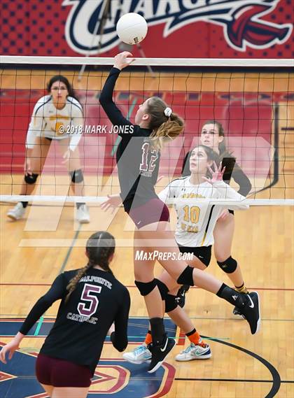 Thumbnail 3 in Salpointe Catholic vs. Marcos de Niza (AIA 4A Semifinal) photogallery.