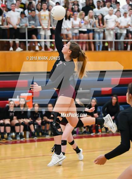 Thumbnail 1 in Salpointe Catholic vs. Marcos de Niza (AIA 4A Semifinal) photogallery.