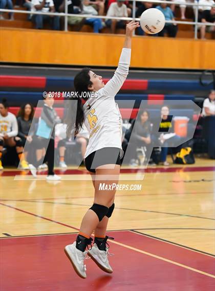 Thumbnail 2 in Salpointe Catholic vs. Marcos de Niza (AIA 4A Semifinal) photogallery.