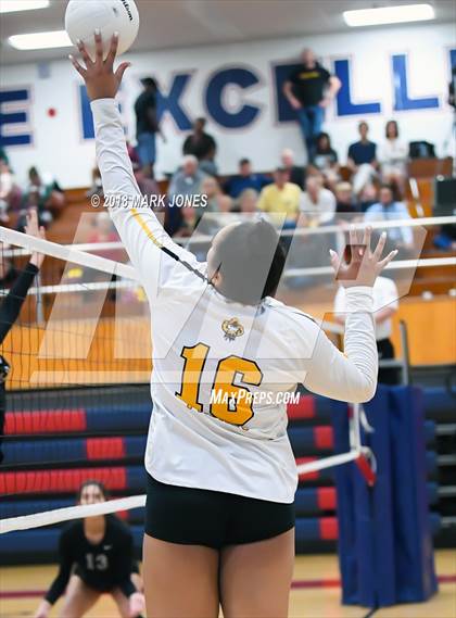 Thumbnail 2 in Salpointe Catholic vs. Marcos de Niza (AIA 4A Semifinal) photogallery.