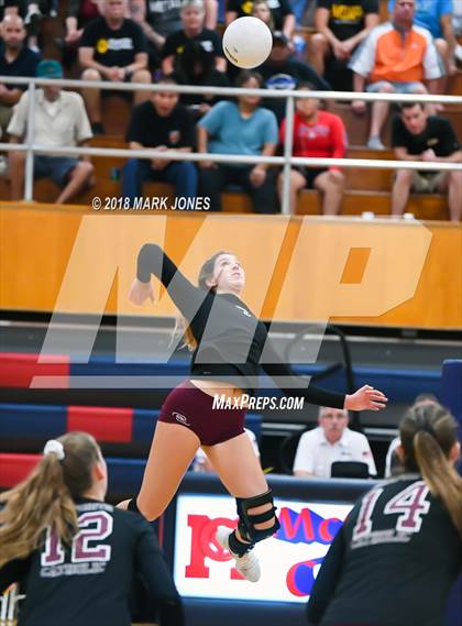 Thumbnail 1 in Salpointe Catholic vs. Marcos de Niza (AIA 4A Semifinal) photogallery.