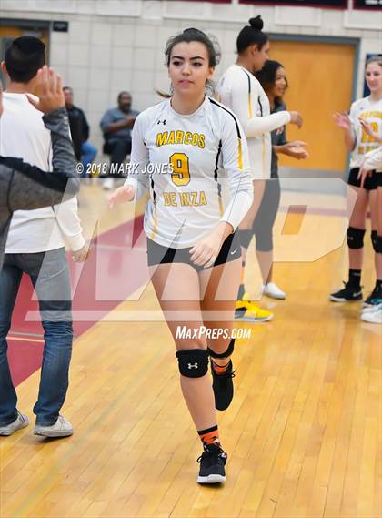 Thumbnail 1 in Salpointe Catholic vs. Marcos de Niza (AIA 4A Semifinal) photogallery.