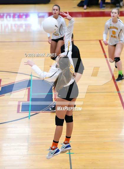 Thumbnail 3 in Salpointe Catholic vs. Marcos de Niza (AIA 4A Semifinal) photogallery.