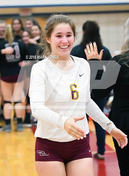 Thumbnail 3 in Salpointe Catholic vs. Marcos de Niza (AIA 4A Semifinal) photogallery.