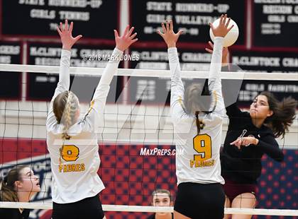 Thumbnail 3 in Salpointe Catholic vs. Marcos de Niza (AIA 4A Semifinal) photogallery.