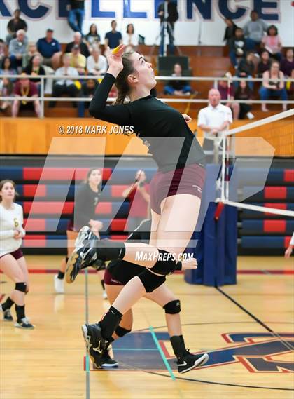 Thumbnail 3 in Salpointe Catholic vs. Marcos de Niza (AIA 4A Semifinal) photogallery.