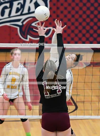 Thumbnail 3 in Salpointe Catholic vs. Marcos de Niza (AIA 4A Semifinal) photogallery.