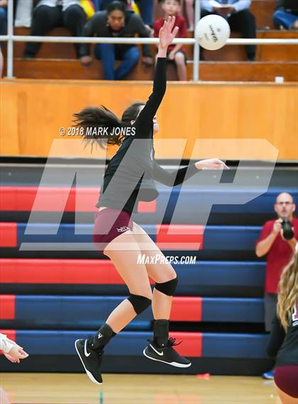 Thumbnail 2 in Salpointe Catholic vs. Marcos de Niza (AIA 4A Semifinal) photogallery.