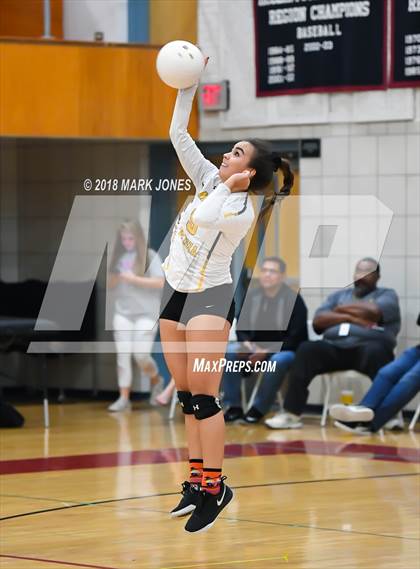 Thumbnail 2 in Salpointe Catholic vs. Marcos de Niza (AIA 4A Semifinal) photogallery.