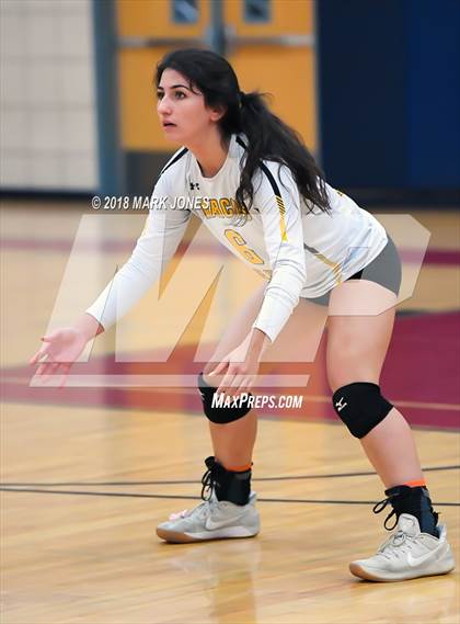 Thumbnail 1 in Salpointe Catholic vs. Marcos de Niza (AIA 4A Semifinal) photogallery.