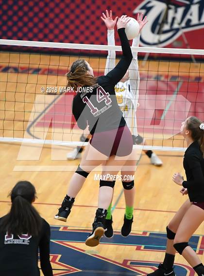 Thumbnail 1 in Salpointe Catholic vs. Marcos de Niza (AIA 4A Semifinal) photogallery.