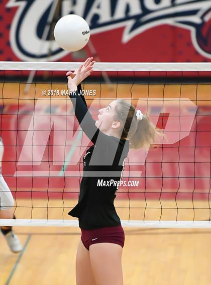 Thumbnail 3 in Salpointe Catholic vs. Marcos de Niza (AIA 4A Semifinal) photogallery.