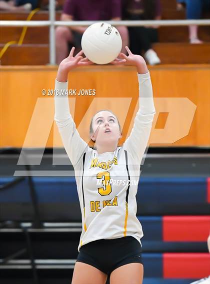 Thumbnail 3 in Salpointe Catholic vs. Marcos de Niza (AIA 4A Semifinal) photogallery.