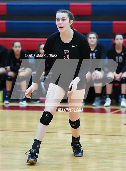 Thumbnail 3 in Salpointe Catholic vs. Marcos de Niza (AIA 4A Semifinal) photogallery.