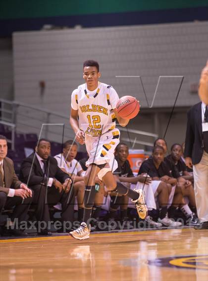 Thumbnail 3 in Cuthbertson vs Shelby (NCHSAA 2A Western Regional Final) photogallery.