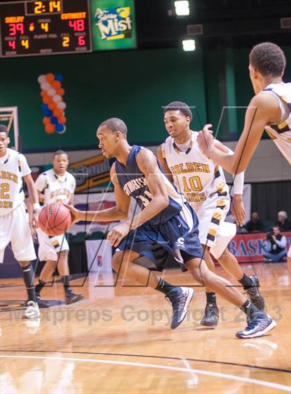 Thumbnail 1 in Cuthbertson vs Shelby (NCHSAA 2A Western Regional Final) photogallery.