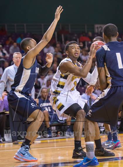 Thumbnail 2 in Cuthbertson vs Shelby (NCHSAA 2A Western Regional Final) photogallery.