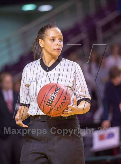 Thumbnail 1 in Cuthbertson vs Shelby (NCHSAA 2A Western Regional Final) photogallery.