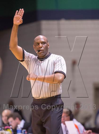 Thumbnail 2 in Cuthbertson vs Shelby (NCHSAA 2A Western Regional Final) photogallery.