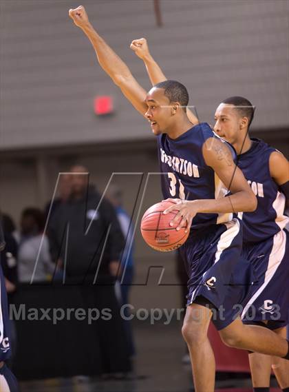Thumbnail 3 in Cuthbertson vs Shelby (NCHSAA 2A Western Regional Final) photogallery.