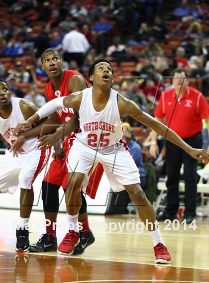 Thumbnail 3 in North Shore vs. Judson (UIL 5A Final) photogallery.