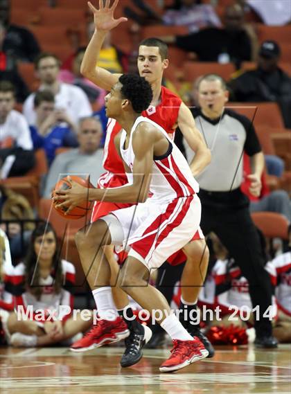 Thumbnail 1 in North Shore vs. Judson (UIL 5A Final) photogallery.