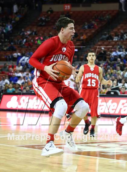 Thumbnail 3 in North Shore vs. Judson (UIL 5A Final) photogallery.