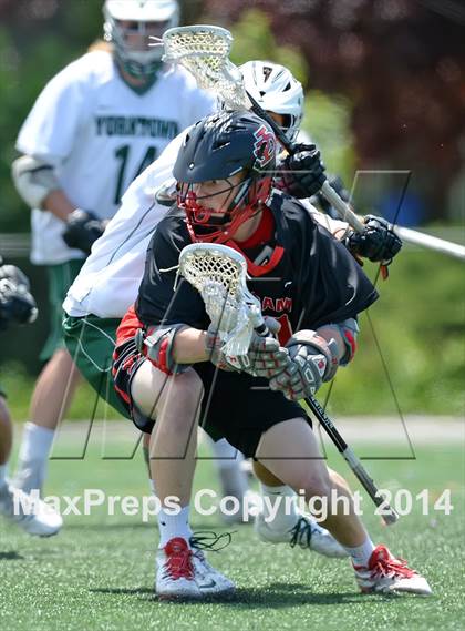 Thumbnail 3 in Yorktown vs. Jamesville-DeWitt (NYSPHSAA Class B Final) photogallery.