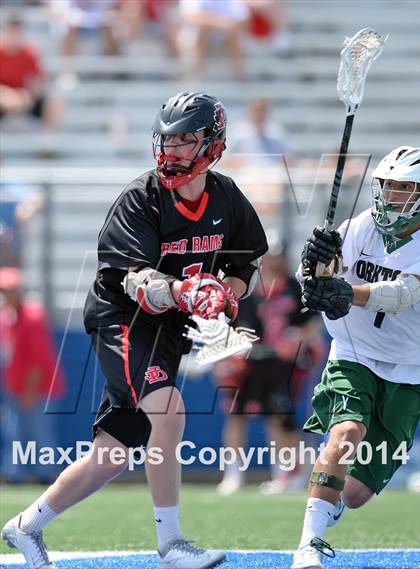 Thumbnail 2 in Yorktown vs. Jamesville-DeWitt (NYSPHSAA Class B Final) photogallery.