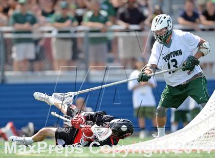 Thumbnail 2 in Yorktown vs. Jamesville-DeWitt (NYSPHSAA Class B Final) photogallery.