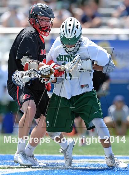 Thumbnail 2 in Yorktown vs. Jamesville-DeWitt (NYSPHSAA Class B Final) photogallery.