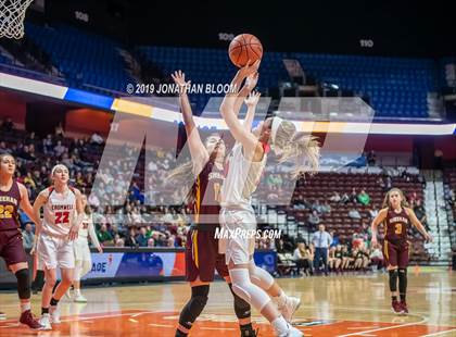Thumbnail 3 in Cromwell vs. Sheehan (CIAC Class M Final) photogallery.