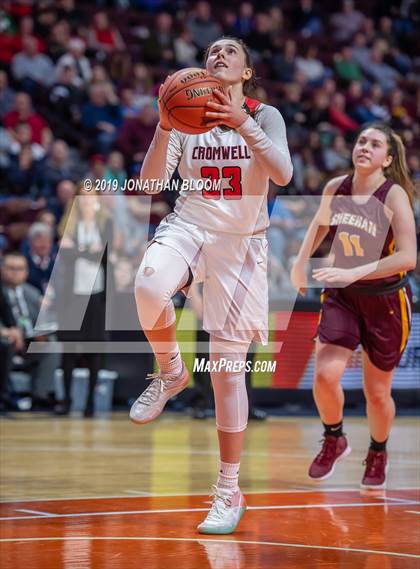 Thumbnail 2 in Cromwell vs. Sheehan (CIAC Class M Final) photogallery.