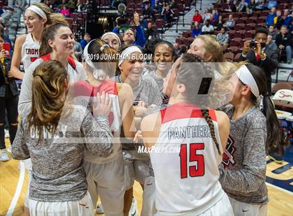 Thumbnail 1 in Cromwell vs. Sheehan (CIAC Class M Final) photogallery.