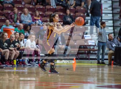 Thumbnail 3 in Cromwell vs. Sheehan (CIAC Class M Final) photogallery.