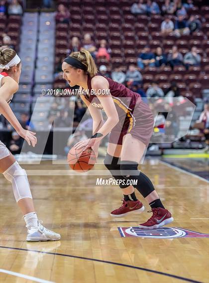 Thumbnail 3 in Cromwell vs. Sheehan (CIAC Class M Final) photogallery.