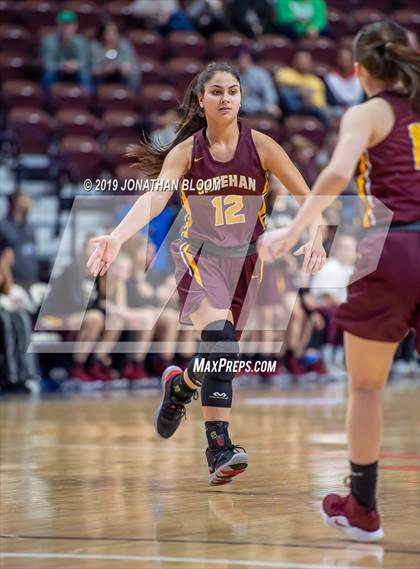 Thumbnail 2 in Cromwell vs. Sheehan (CIAC Class M Final) photogallery.