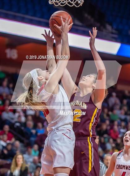 Thumbnail 3 in Cromwell vs. Sheehan (CIAC Class M Final) photogallery.