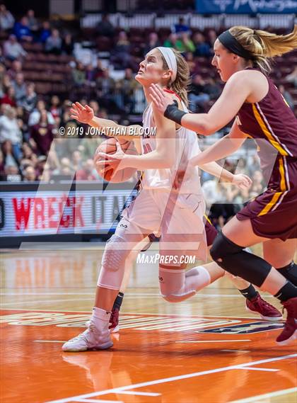 Thumbnail 3 in Cromwell vs. Sheehan (CIAC Class M Final) photogallery.