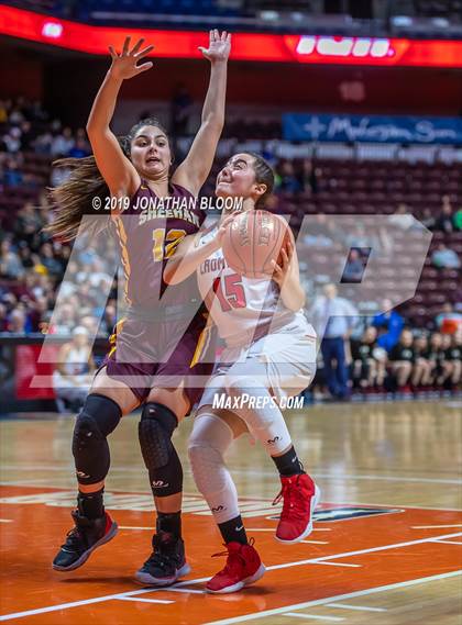 Thumbnail 1 in Cromwell vs. Sheehan (CIAC Class M Final) photogallery.