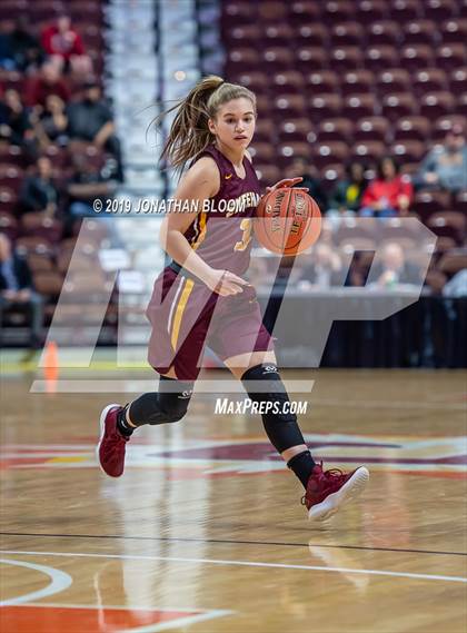 Thumbnail 1 in Cromwell vs. Sheehan (CIAC Class M Final) photogallery.