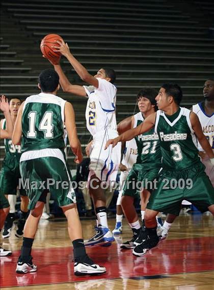 Thumbnail 3 in Pasadena vs Channel View (McDonalds Texas Invitational) photogallery.