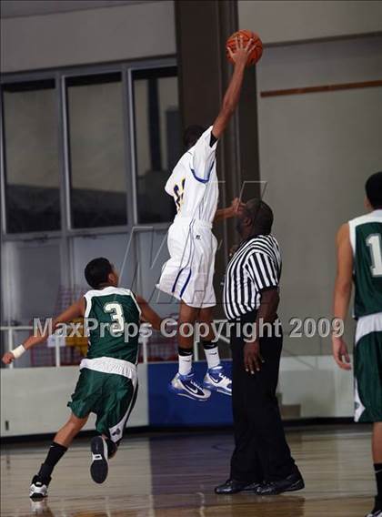 Thumbnail 1 in Pasadena vs Channel View (McDonalds Texas Invitational) photogallery.