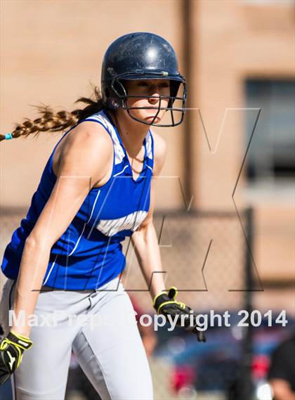 Thumbnail 3 in Farmington @ Hall photogallery.