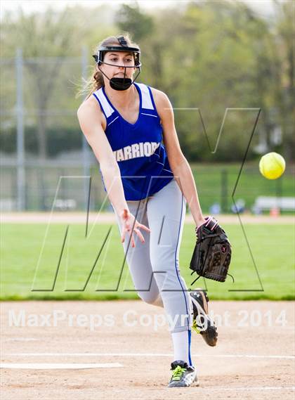 Thumbnail 3 in Farmington @ Hall photogallery.