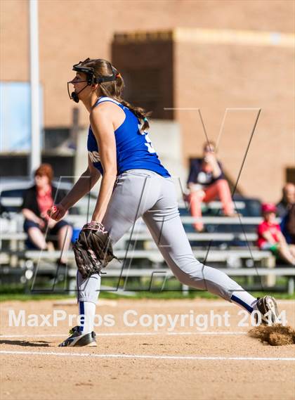 Thumbnail 3 in Farmington @ Hall photogallery.