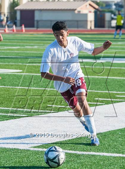 Thumbnail 1 in San Lorenzo vs. Kennedy-Richmond (NCS Division 2 Playoff) photogallery.