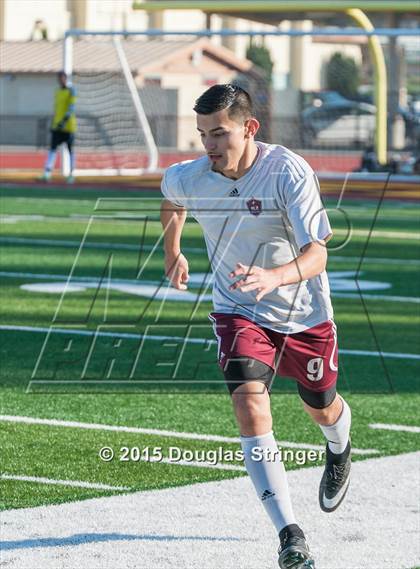 Thumbnail 2 in San Lorenzo vs. Kennedy-Richmond (NCS Division 2 Playoff) photogallery.